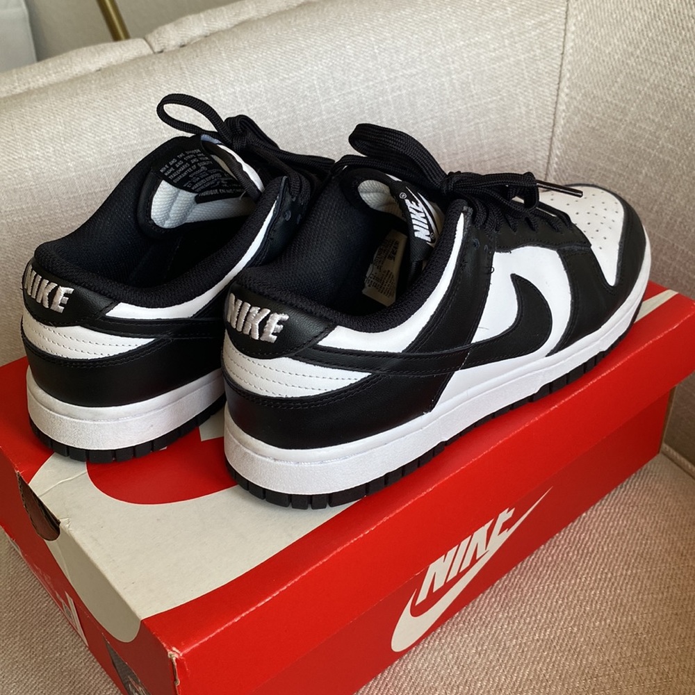 Nike Panda Dunk Low - Picture 13 of 13